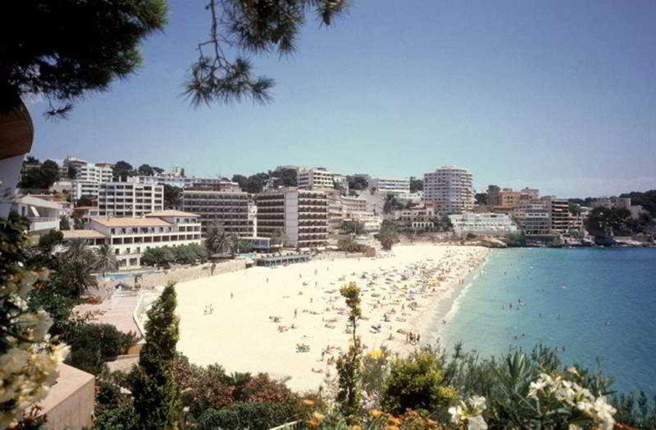 Mll Blue Bay Hotel Cala Major  Екстериор снимка